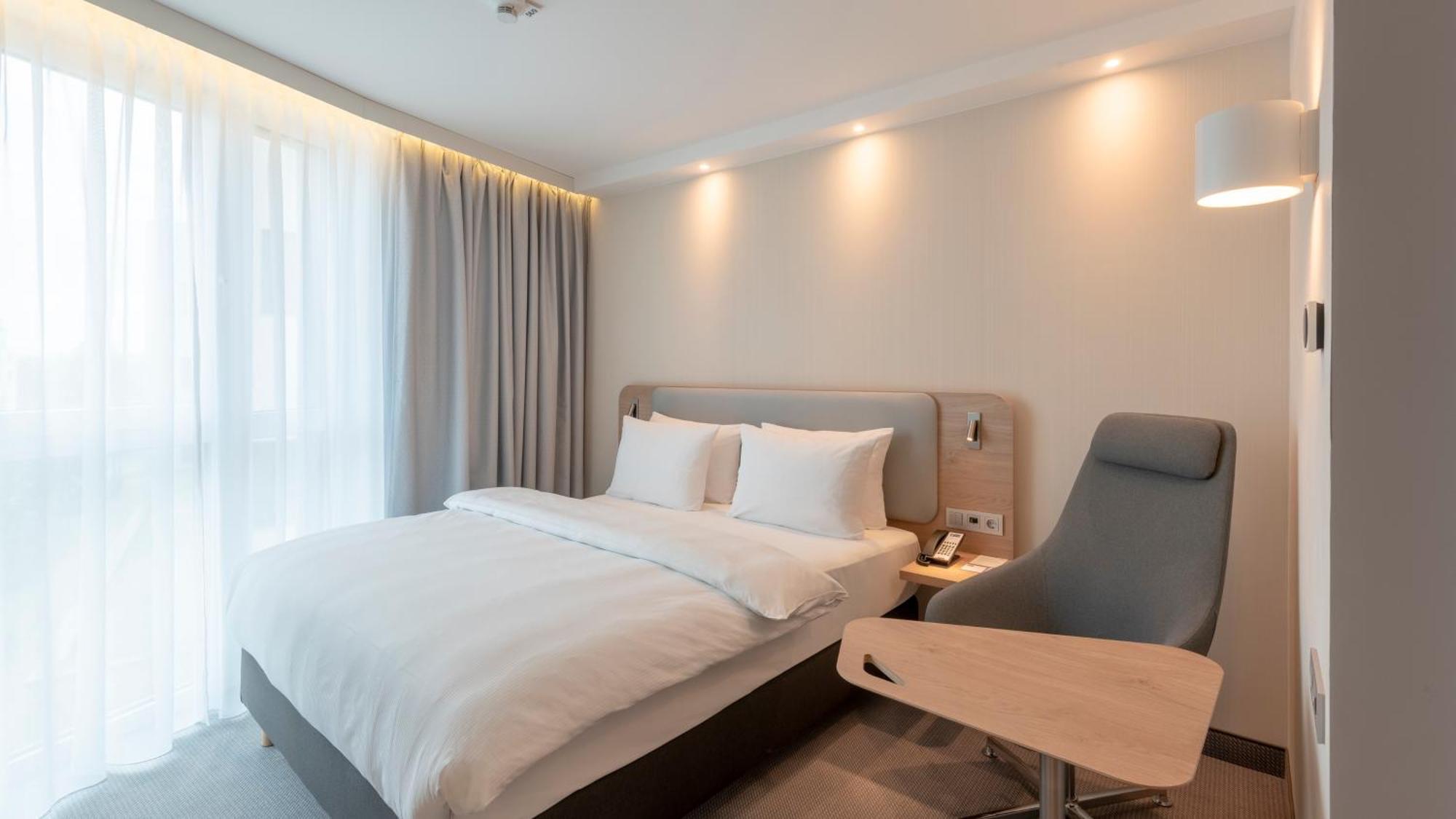 Holiday Inn Express - Offenbach By Ihg エクステリア 写真